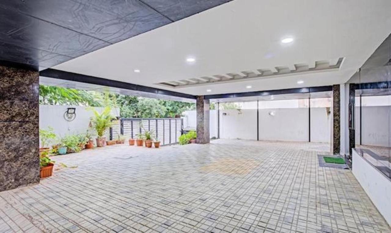Fabhotel Skyry Chennai Exterior photo